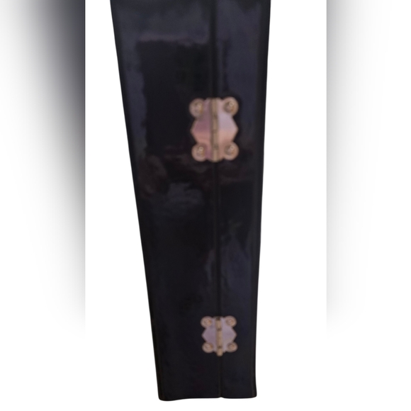 Nora Fleming Black Glossy Mini Charns M4 Display Storage Case - Picture 3 of 11